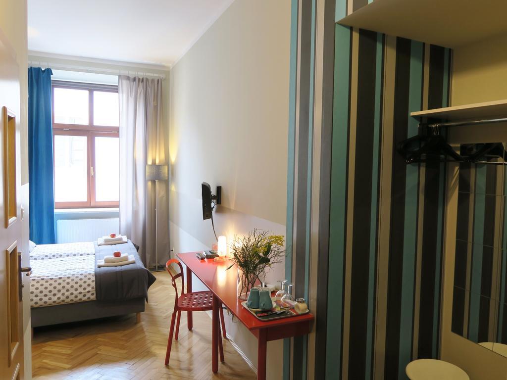 Pokoje Goscinne Poselska 20 Krakow Exterior photo
